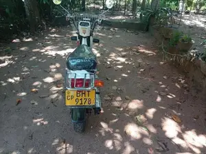 Honda Chaly Custom 2015