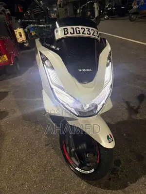 Honda PCX160 2023