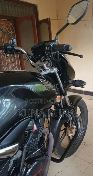 Honda CB Unicorn 2014