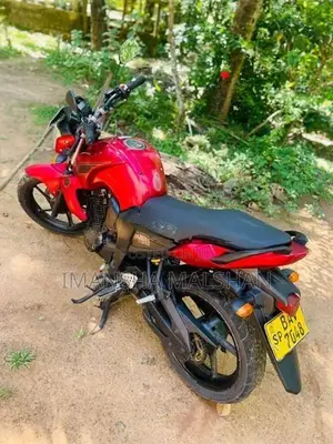 Yamaha FZ 2014