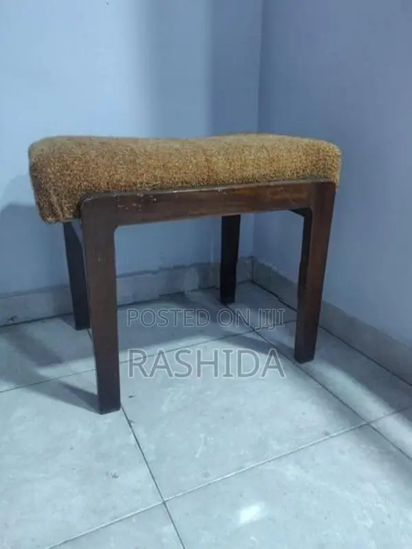 Small Cushion Chair