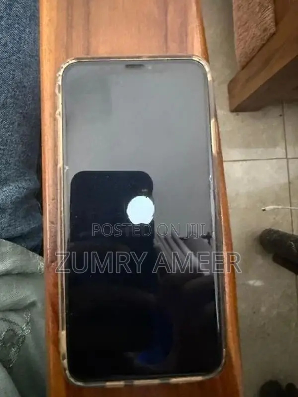 Apple iPhone XS Max 512GB (Used)