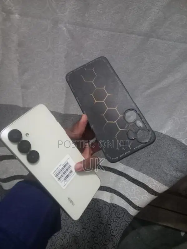 ZTE nubia V80 Plus (Used)