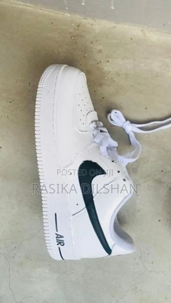 Nike Air Force 1 Style Sneakers