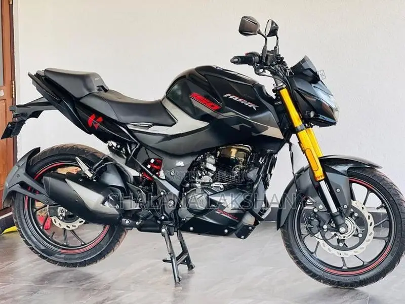 Hero Hunk 160R 4V 2025