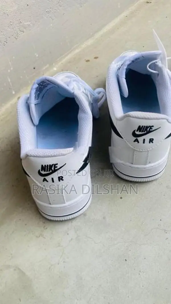 Nike Air Force 1 Style Sneakers