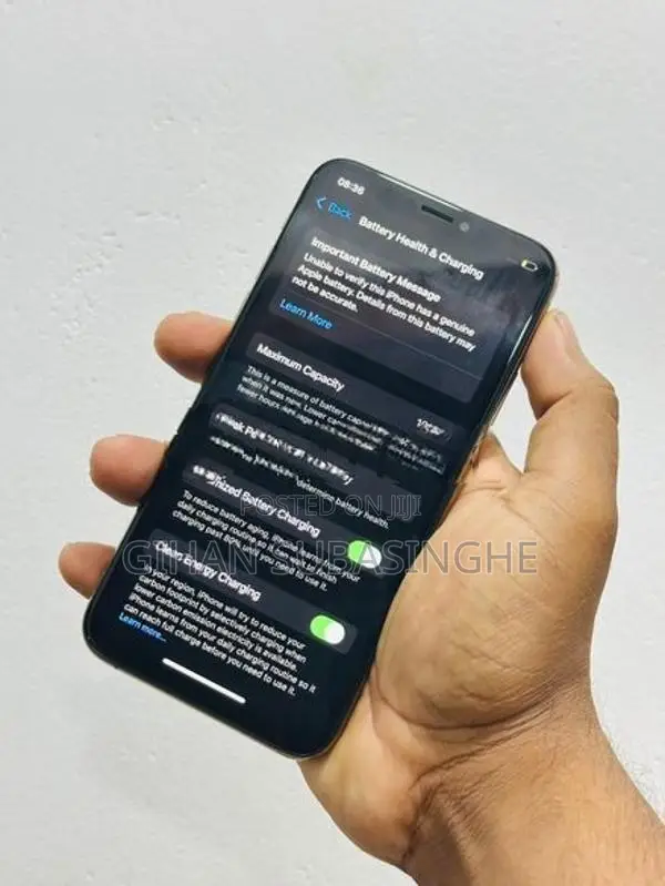 Apple iPhone XS 64GB (Used)