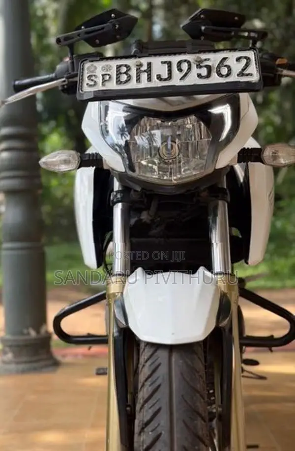 TVS Apache RTR 200 4V 2017