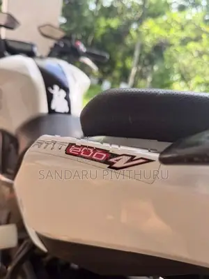 TVS Apache RTR 200 4V 2017
