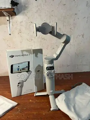 DJI Osmo Mobile 7