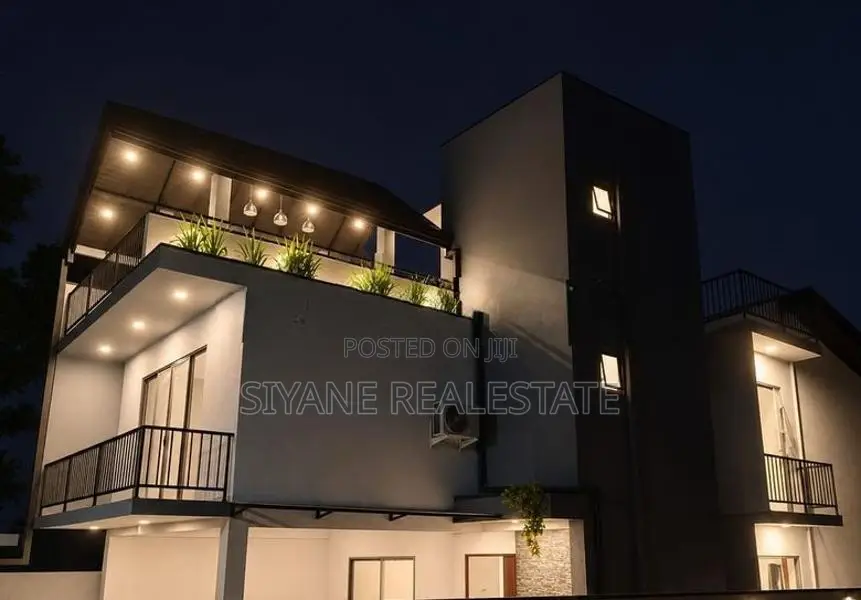 Modern Luxury House For Sale In Pannipitiya