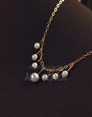 Pearl Drop Necklace
