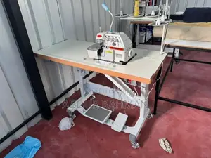 Siruba 5 Thread Overlock Machine