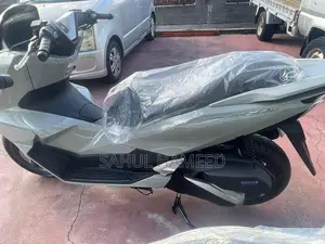 Honda PCX 2026