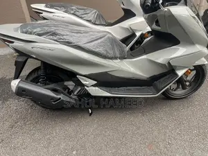 Honda PCX 2026