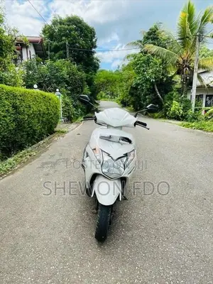 Honda Dio 2012