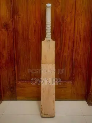 Supreme English Willow Sg Bat