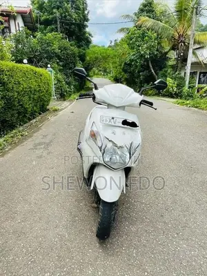 Honda Dio 2012