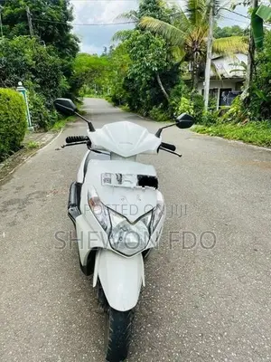Honda Dio 2012