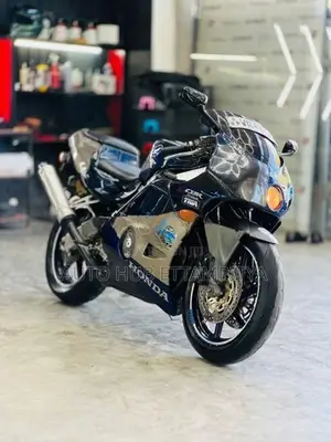 Honda CBR 250RR 2010