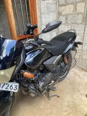 Bajaj Platina 2014