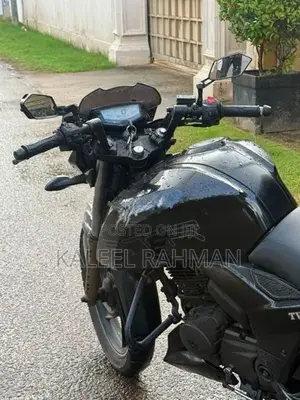 TVS Apache RTR 200 2017