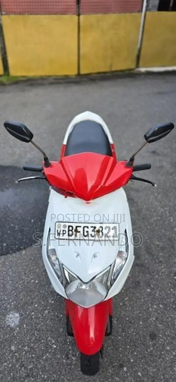 Honda Dio 2017
