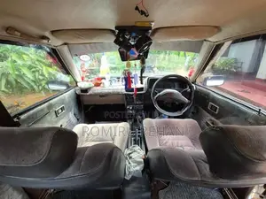 Mitsubishi Lancer Box 1981