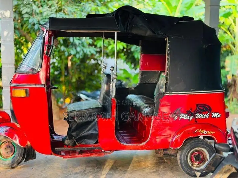 Bajaj RE 2003
