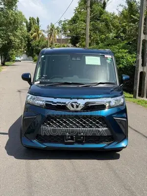 Toyota Roomy X 2023