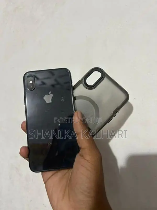 Apple iPhone X 256GB (Used)