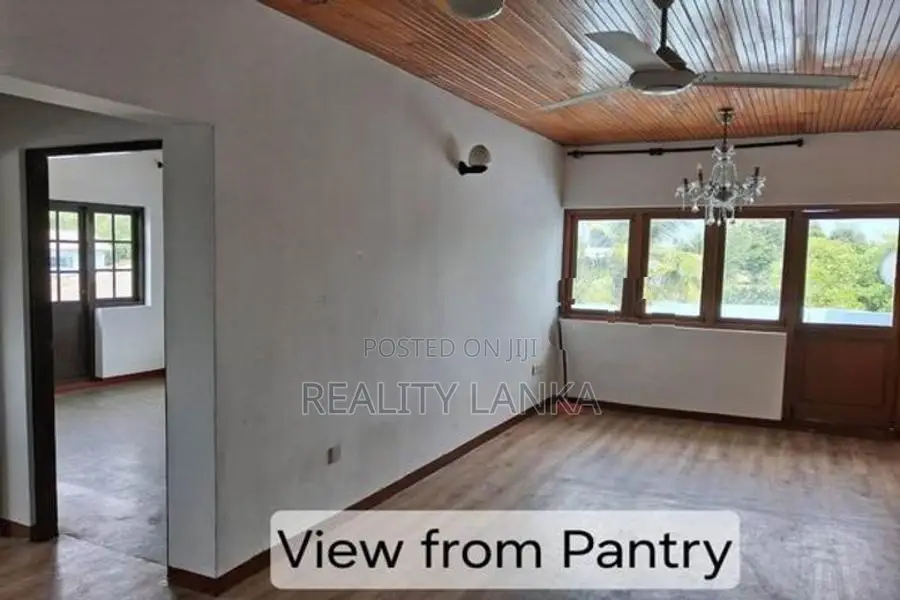 Apartment for sale (3978) Colombo 10