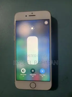 Apple iPhone 8 (Used)