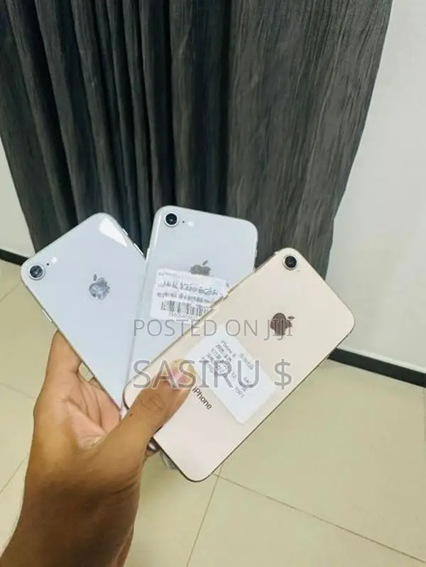Apple iPhone 8 (Used)