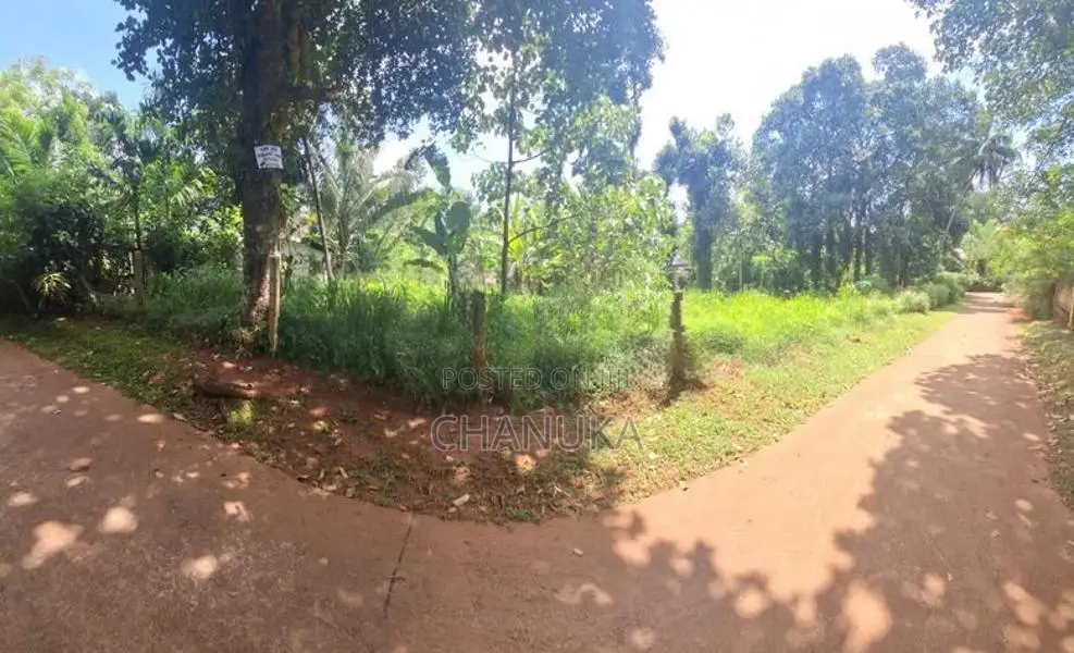 මාතලේ Land for Sale