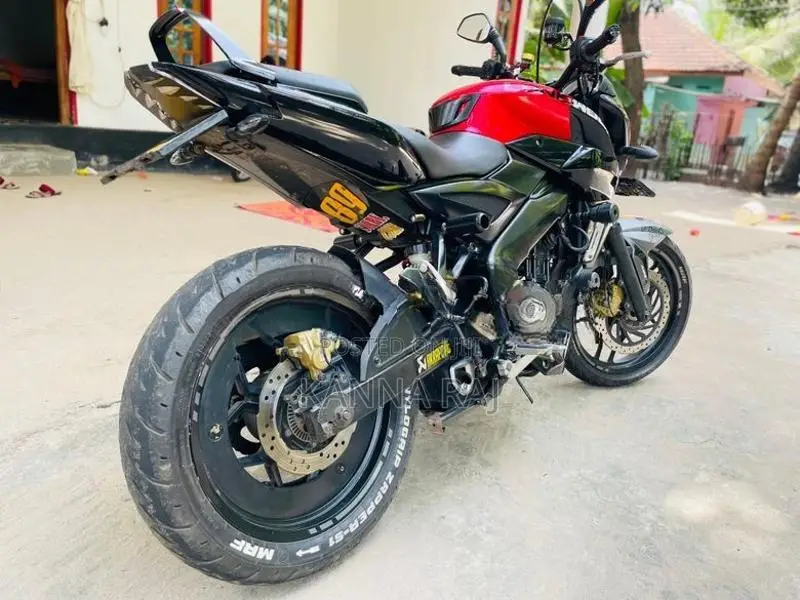 Bajaj Pulsar NS200 2019