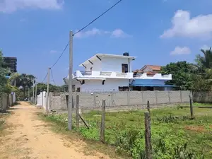அத்திவாரம் இட்ட காணி for Sale Kaluwanchikudy