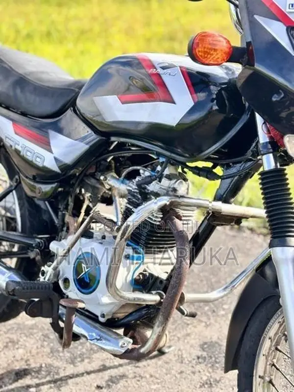 Bajaj CT100 2011