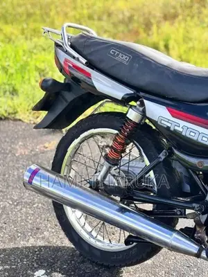 Bajaj CT100 2011