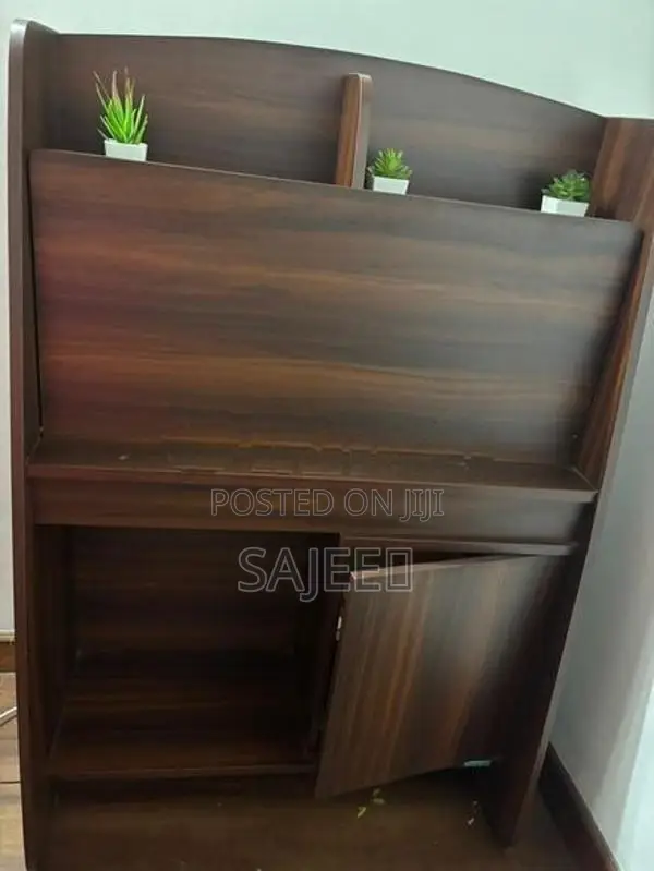 Used Computer Table with Chair