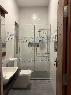 Upstairs Annex for Rent in Boralesgamuwa ( Road)