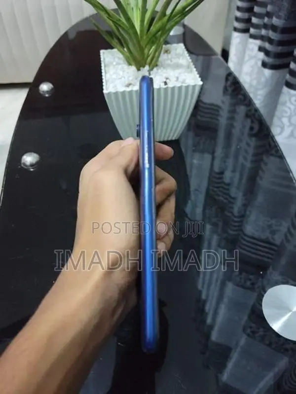 Oppo A83 (Used)