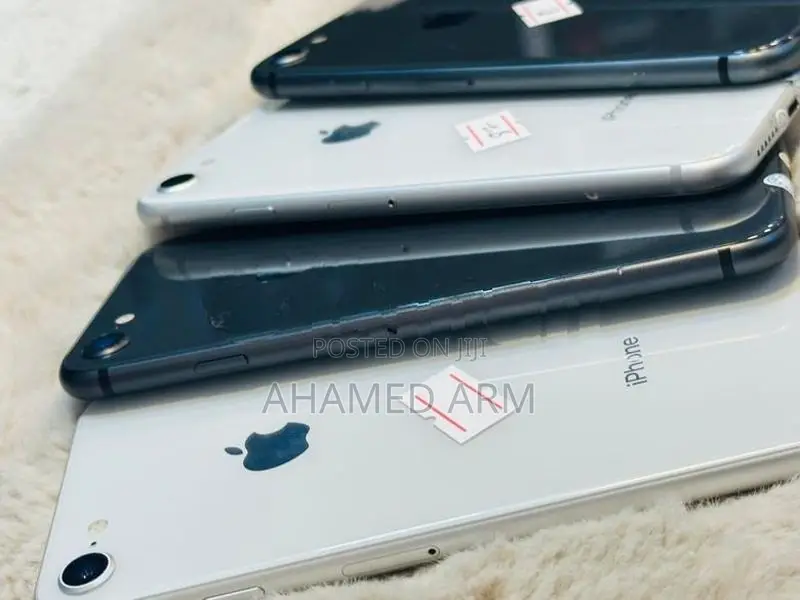 Apple iPhone 8 (Used)