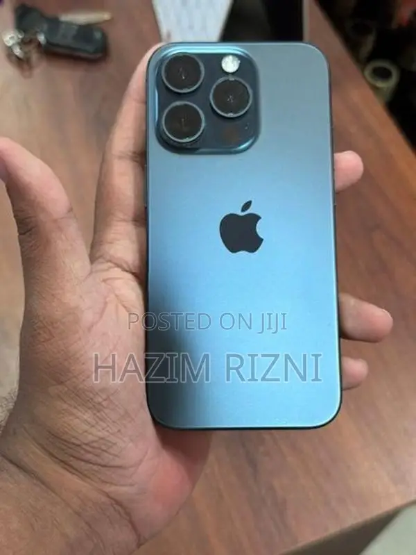 Apple iPhone 15 Pro (Used)