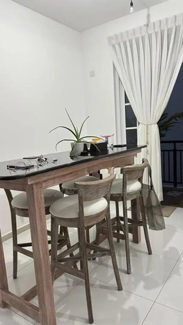 The Palace New 2 Bed Luxury Apartment for Rent Yakkala