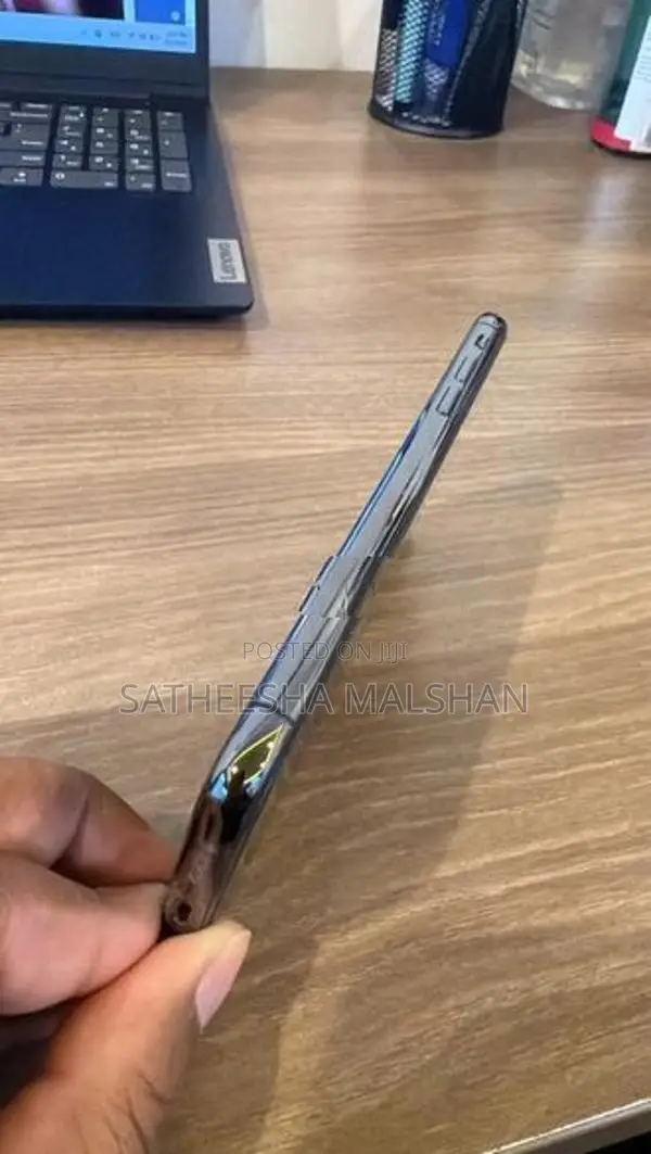 Apple iPhone XS 256GB (Used)