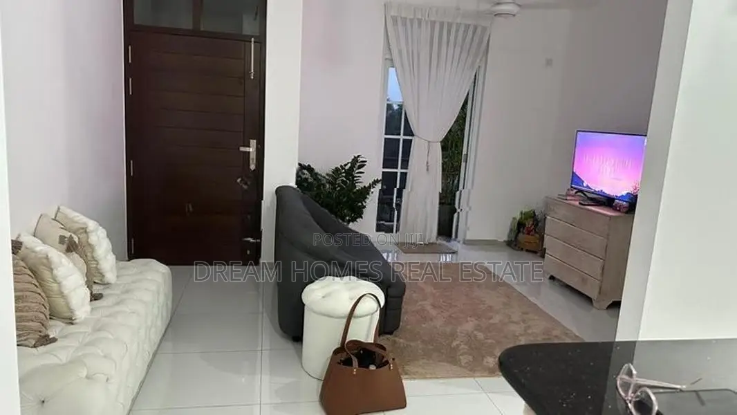 The Palace New 2 Bed Luxury Apartment for Rent Yakkala