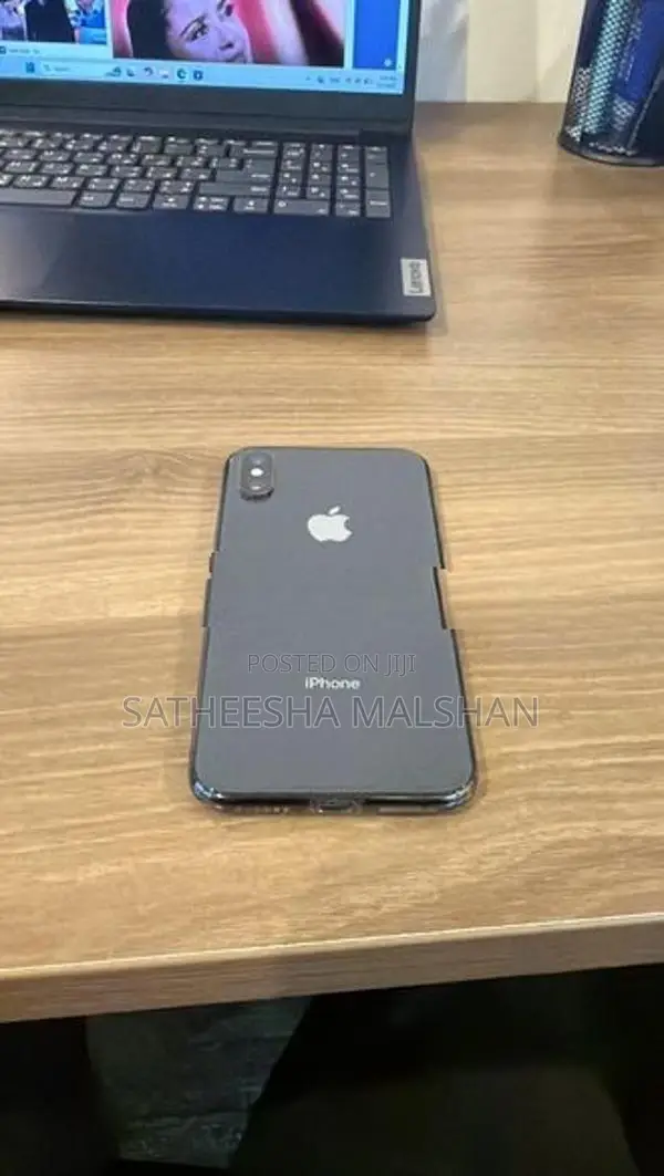 Apple iPhone XS 256GB (Used)