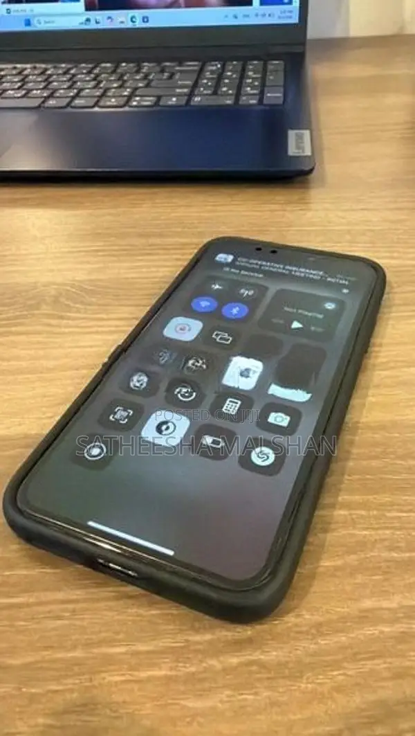 Apple iPhone XS 256GB (Used)