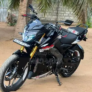 Bajaj Pulsar NS200 2025